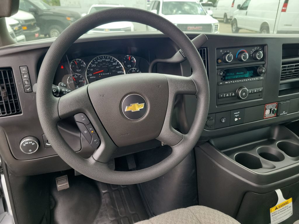 New 2026 Chevrolet Express 2500 w/ Driver Convenience Package RWD image 7