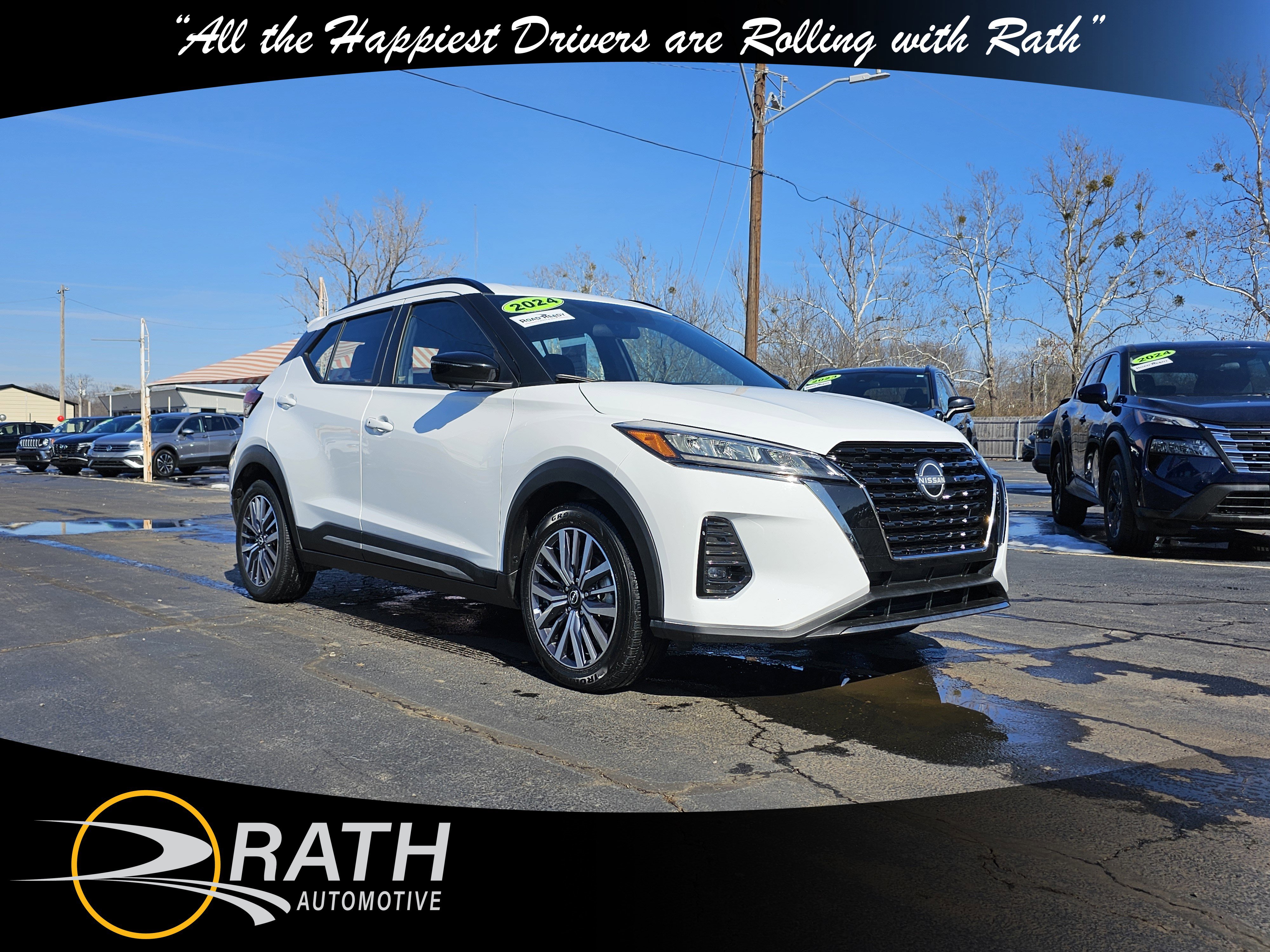 Used 2024 Nissan Kicks SR image 4