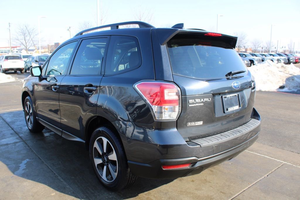 Used 2018 Subaru Forester 2.5i Premium w/ All-Weather Package image 5