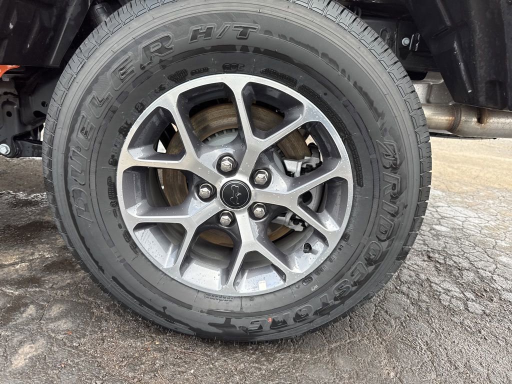 New 2025 Jeep Gladiator Sport image 44