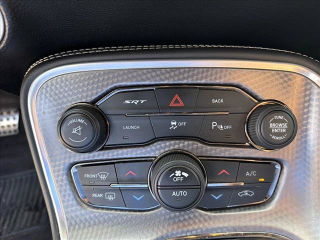 Used 2016 Dodge Challenger SRT Hellcat RWD image 16