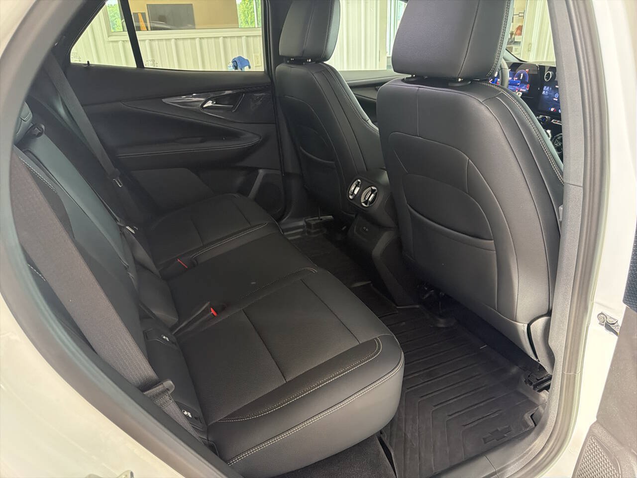 Used 2024 Chevrolet Blazer EV LT AWD/4WD image 24