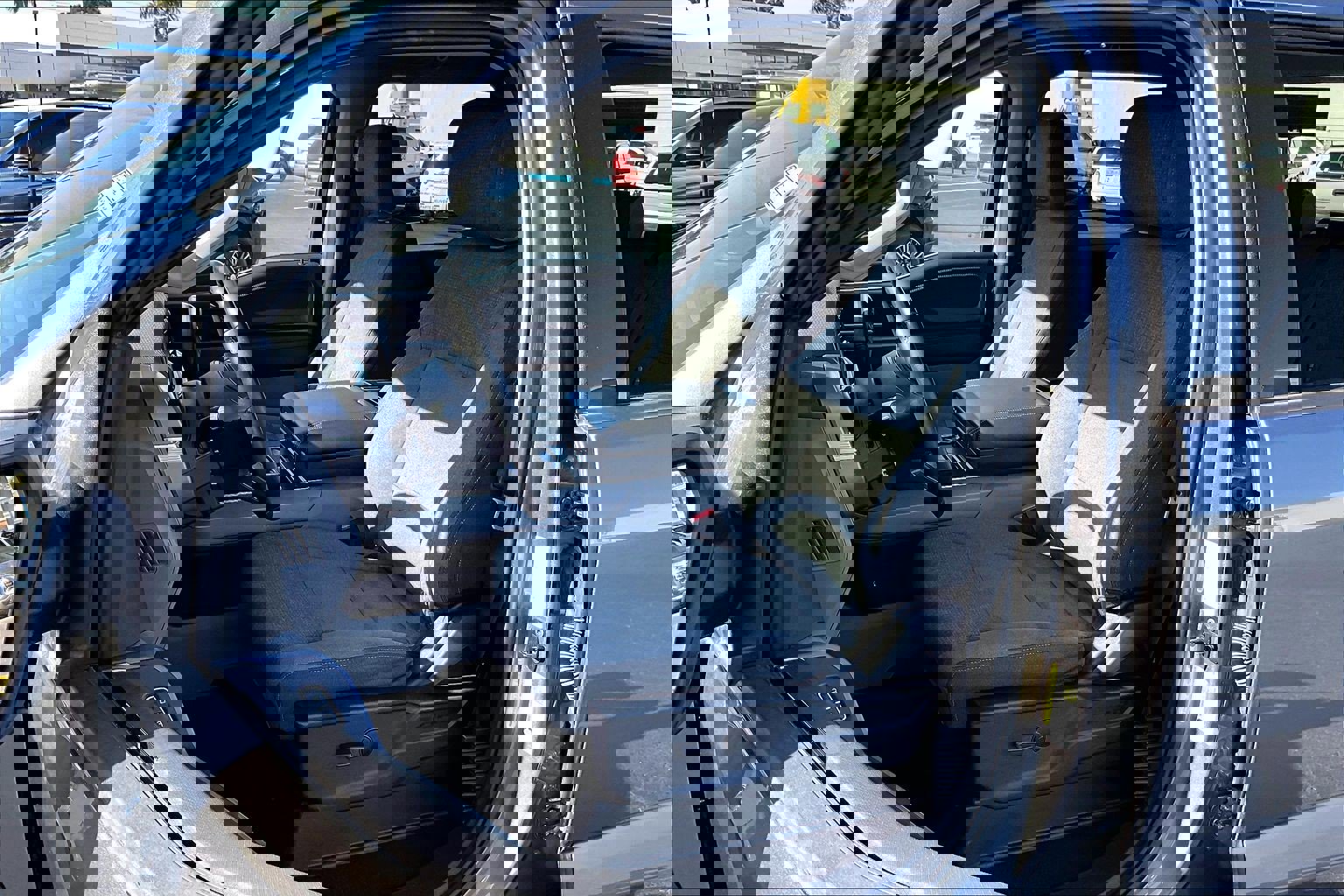 Used 2024 Ford F150 XLT w/ Mobile Office Package image 17