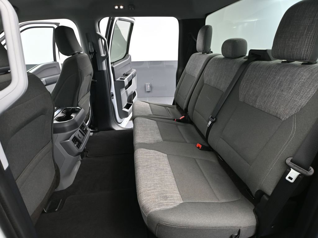 Used 2023 Ford F350 XLT image 36