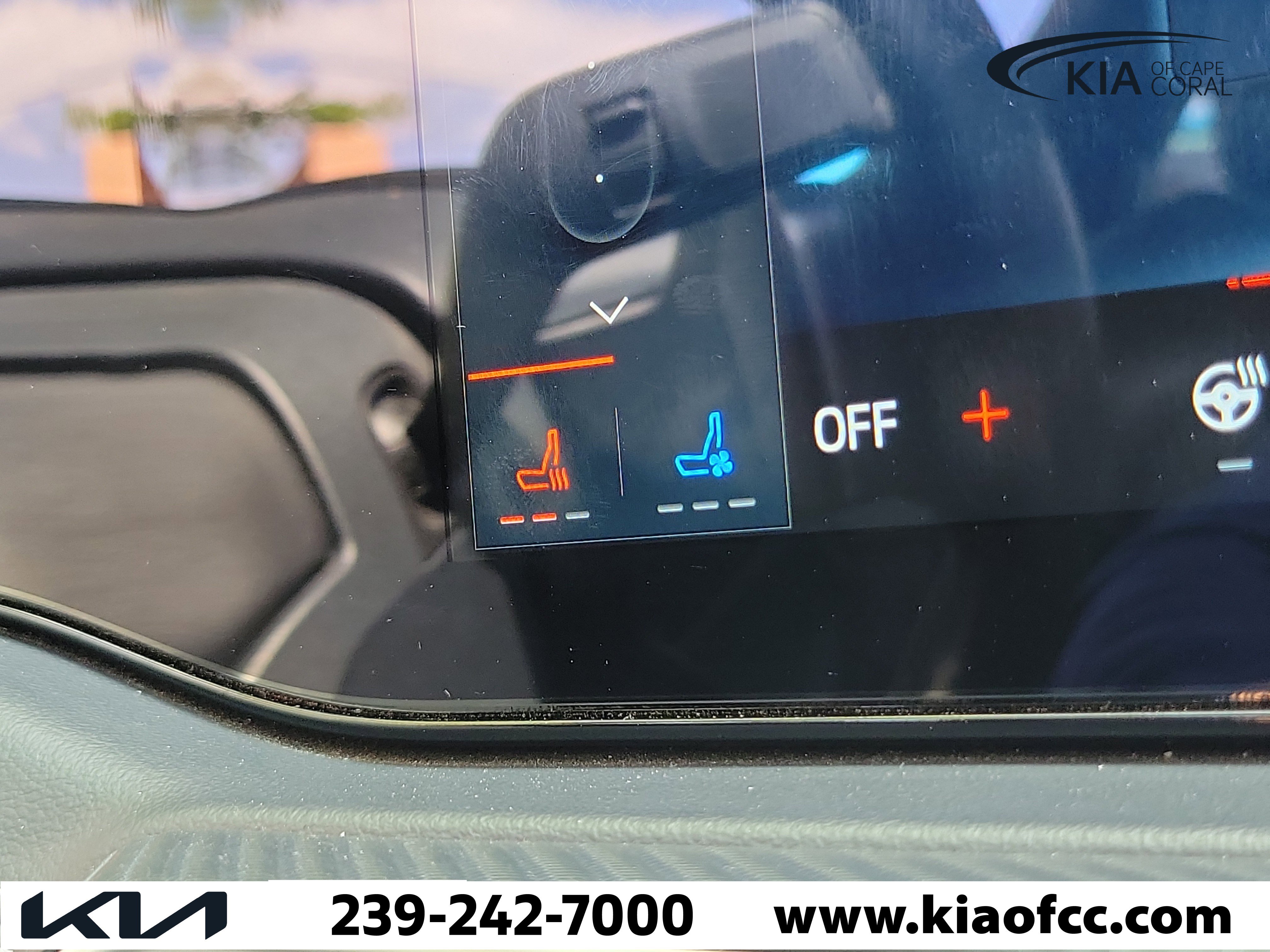 Used 2024 Ford Mustang GT Premium RWD image 27