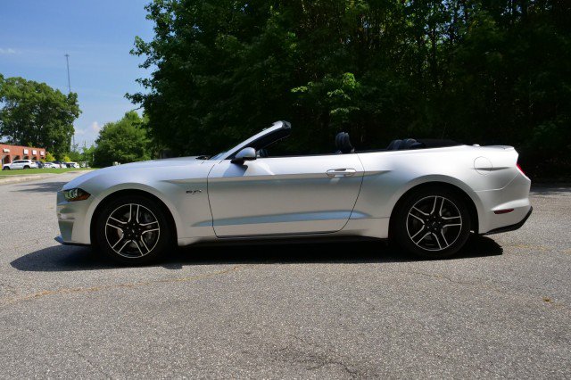 Used 2018 Ford Mustang GT Premium RWD image 35