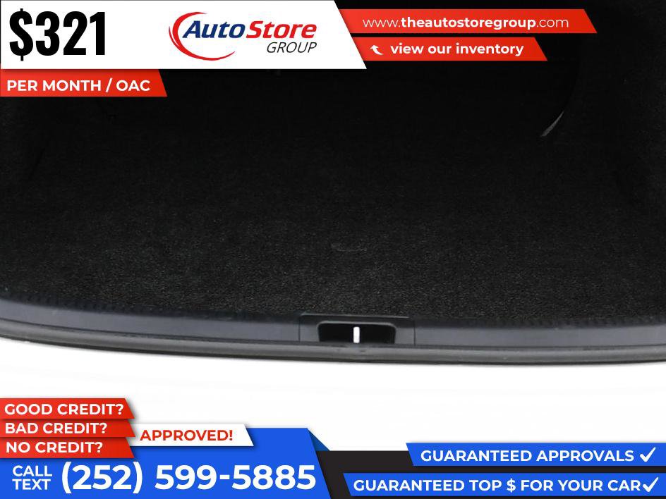 Used 2017 Toyota Camry SE FWD image 10