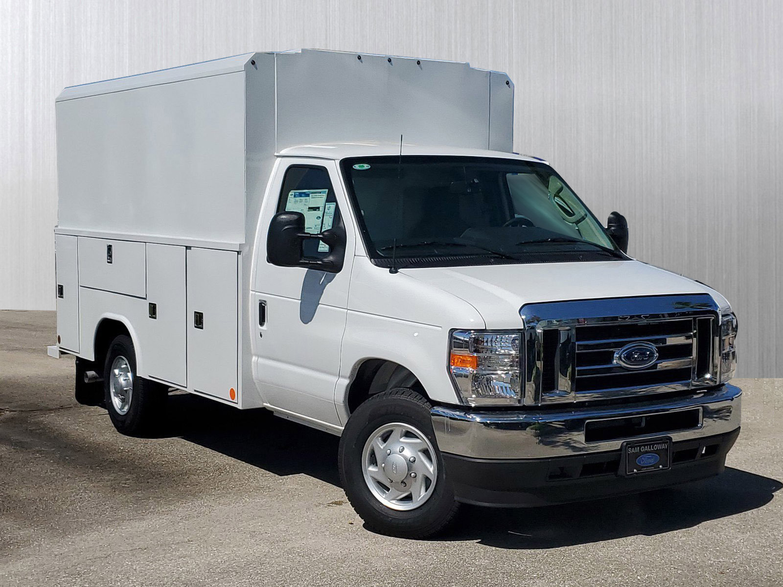New 2025 Ford E-350 and Econoline 350 Super Duty w/ Power Equipment Group RWD image 1