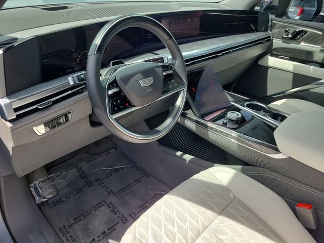 Used 2025 Cadillac Escalade IQ Sport 1 AWD/4WD image 16