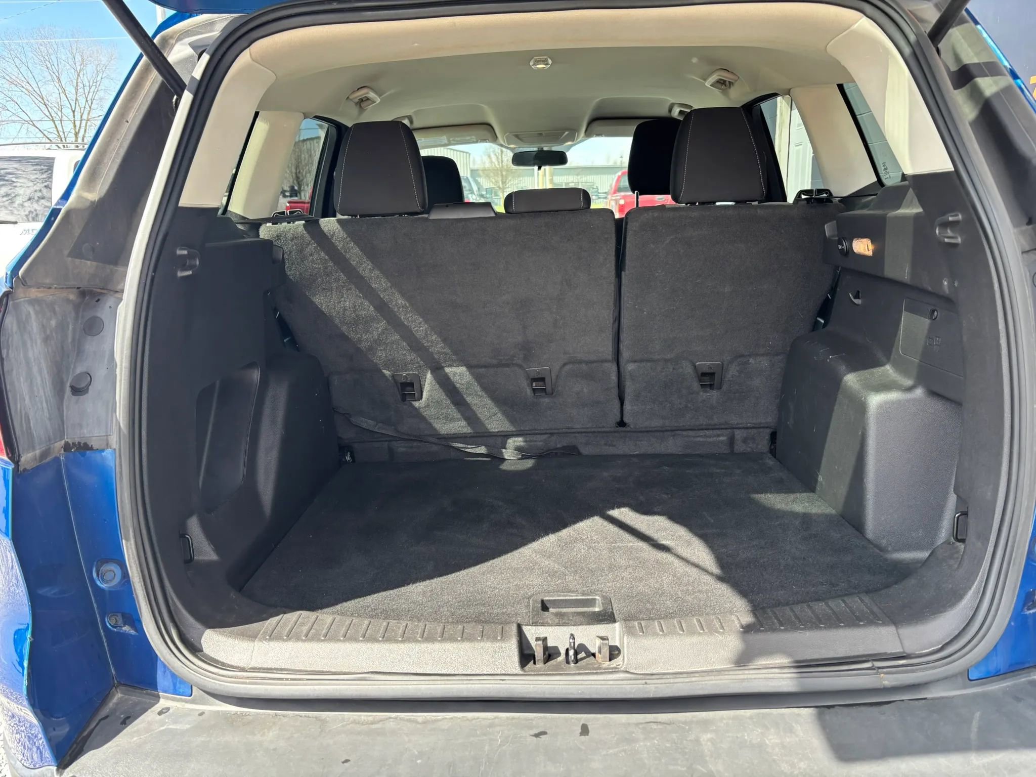 Used 2019 Ford Escape SE image 5