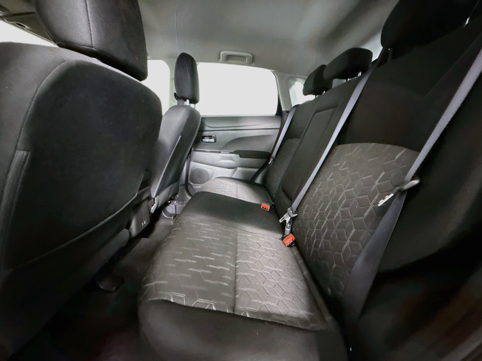 Used 2024 Mitsubishi Outlander Sport LE AWD/4WD image 24