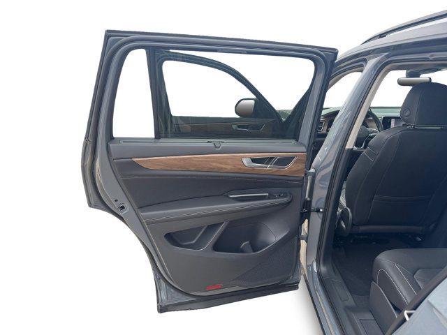 New 2026 Volkswagen Atlas SE FWD image 12