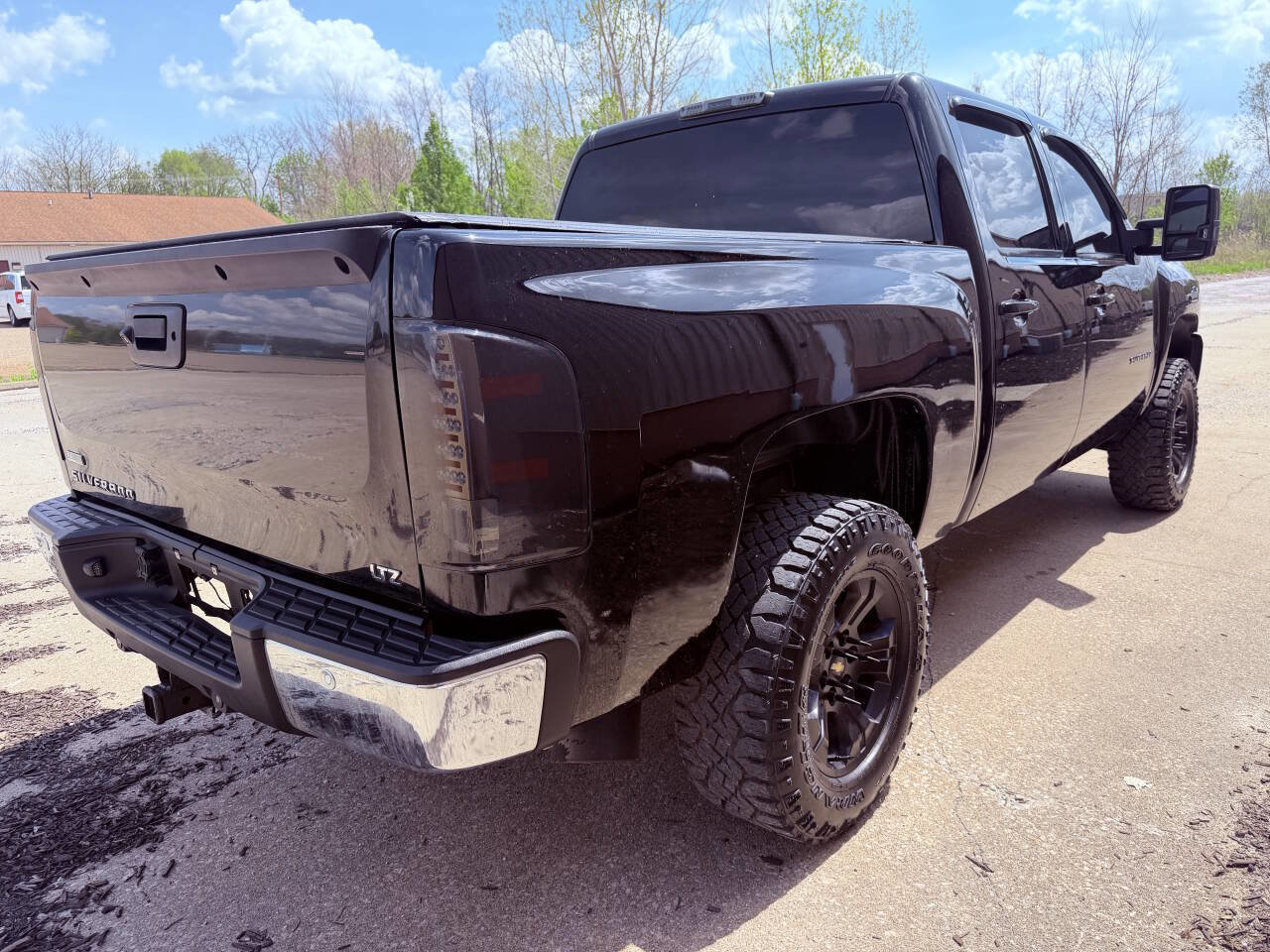 Used 2012 Chevrolet Silverado 1500 LTZ w/ LTZ Plus Package AWD/4WD image 17