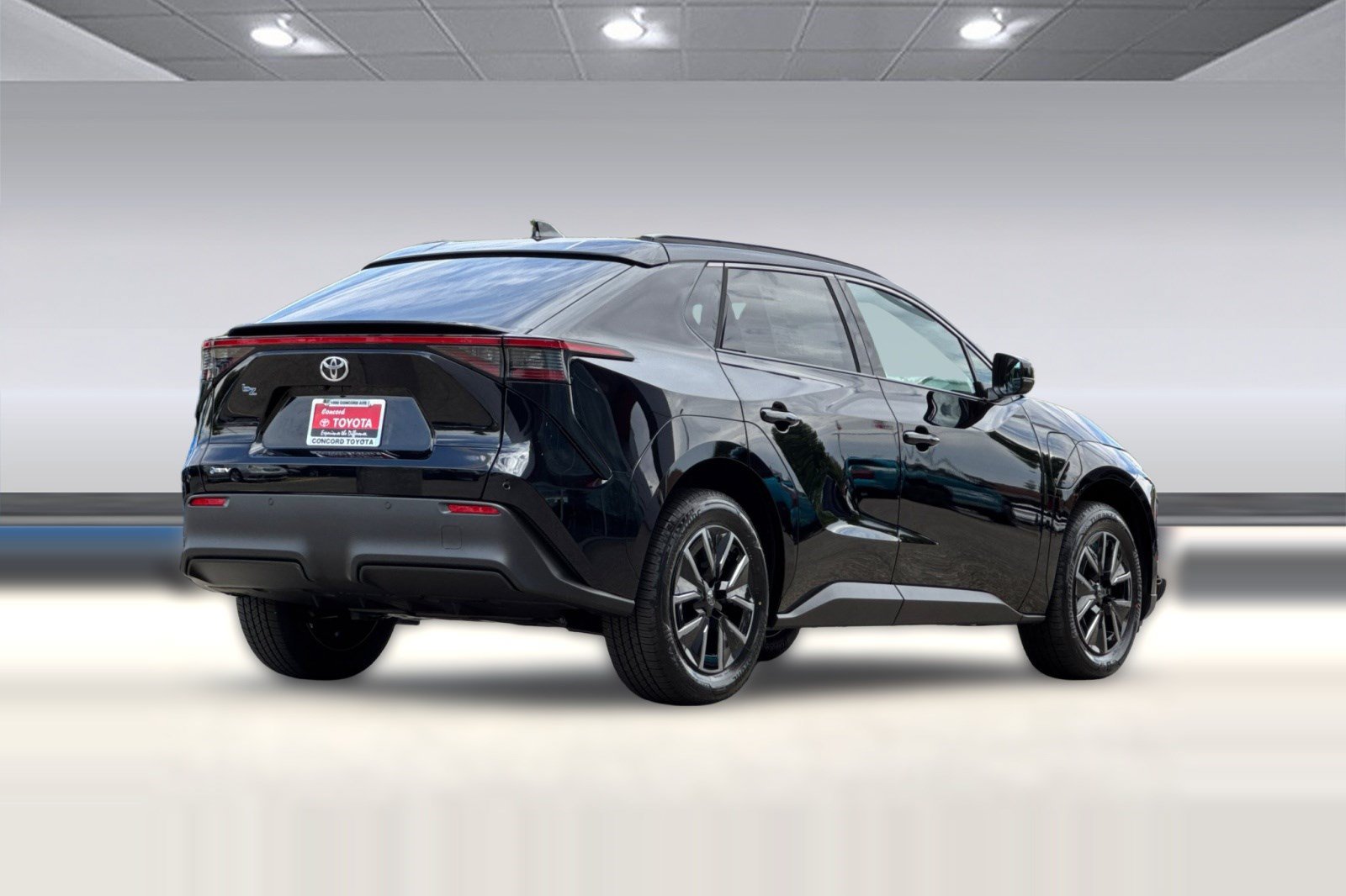 New 2026 Toyota bZ FWD image 8