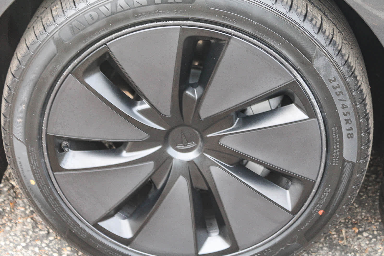 Used 2024 Tesla Model 3 Long Range image 9