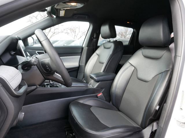 Used 2024 Jeep Compass Latitude image 15