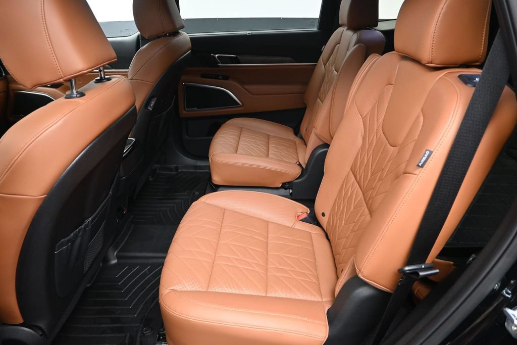 Certified 2025 Kia Telluride SX Prestige X-Pro AWD/4WD image 32