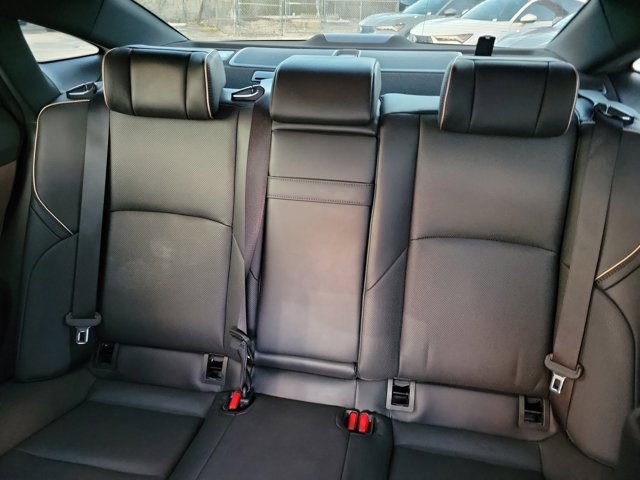 Used 2023 Toyota Crown Limited image 11