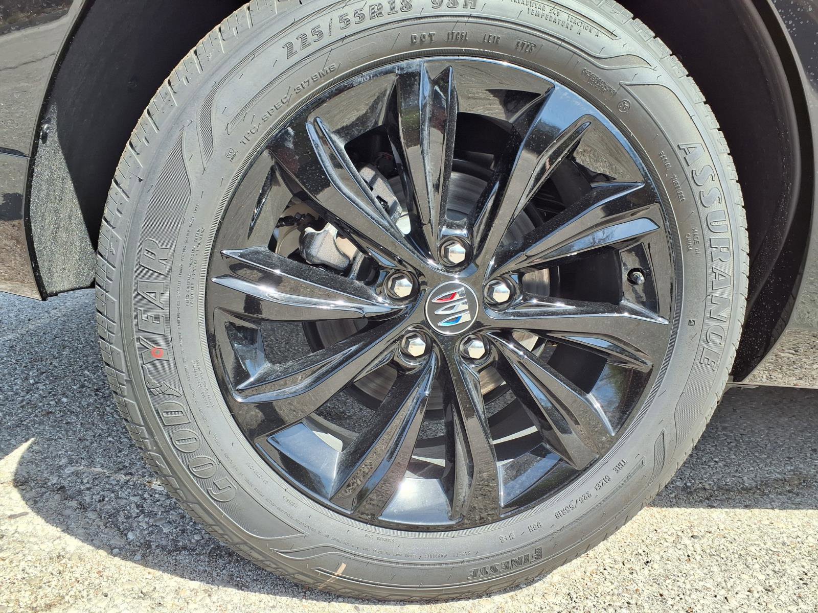 New 2026 Buick Envista Sport Touring w/ Convenience I Package FWD image 23