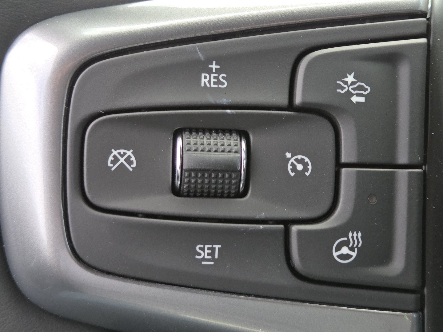 New 2026 Chevrolet Silverado 1500 LT AWD/4WD image 32