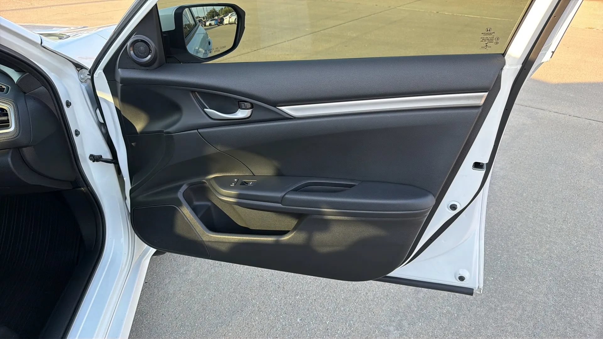 Used 2019 Honda Civic Sport image 64