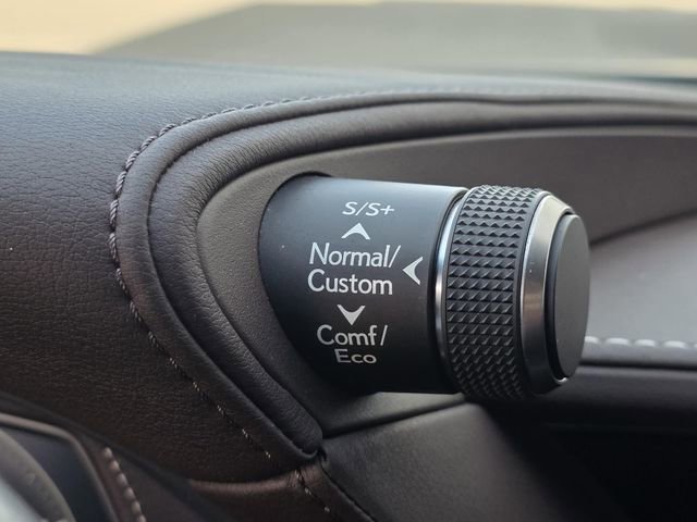 Used 2019 Lexus LS 500 w/ Luxury Package image 30