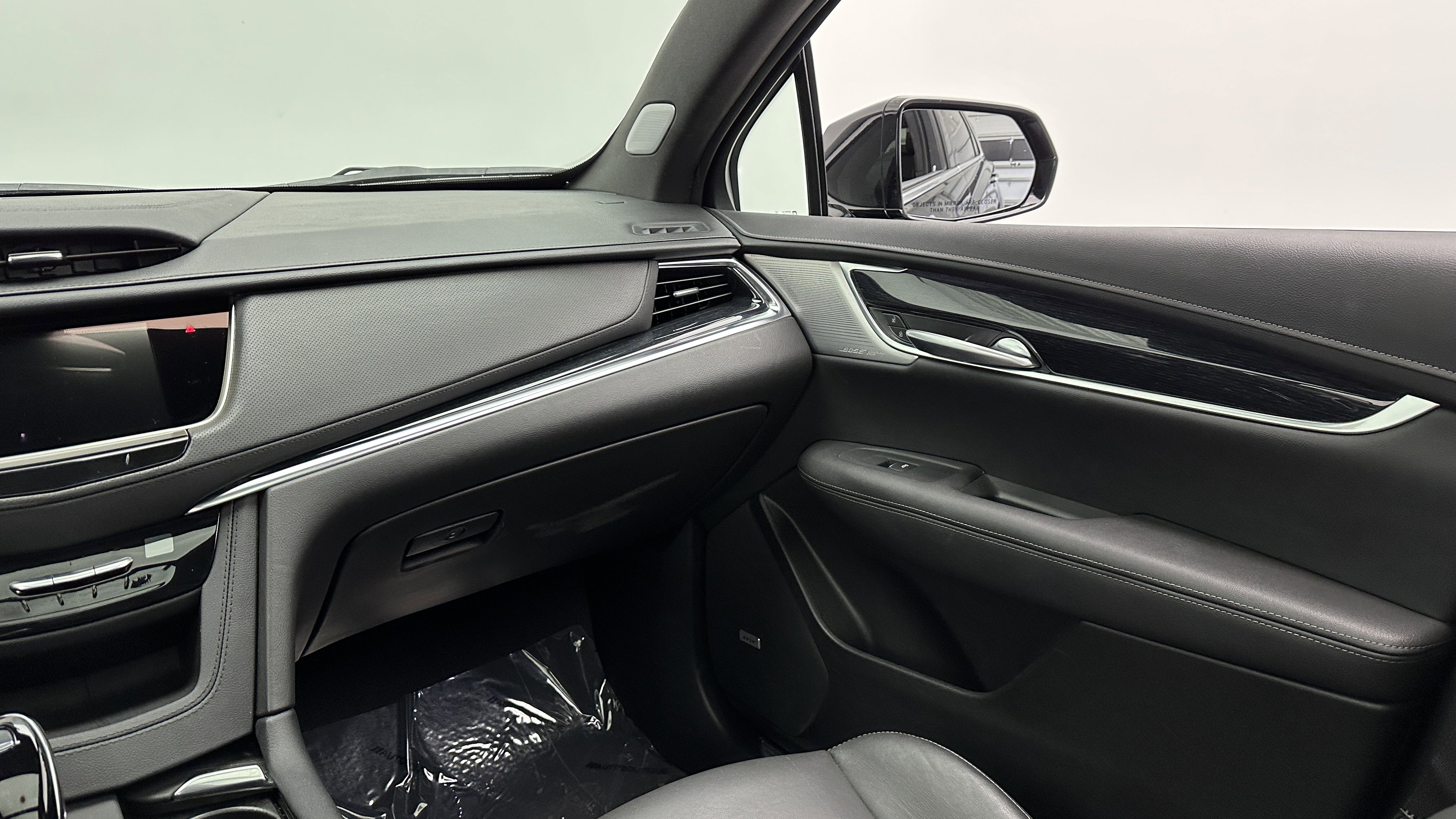 Used 2025 Cadillac XT5 Premium Luxury image 31