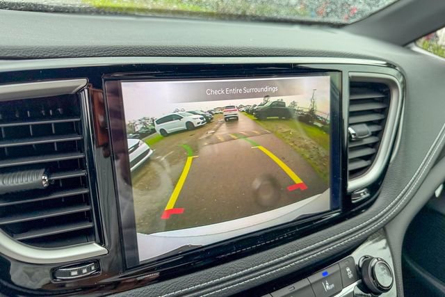 New 2026 Chrysler Pacifica Select image 21