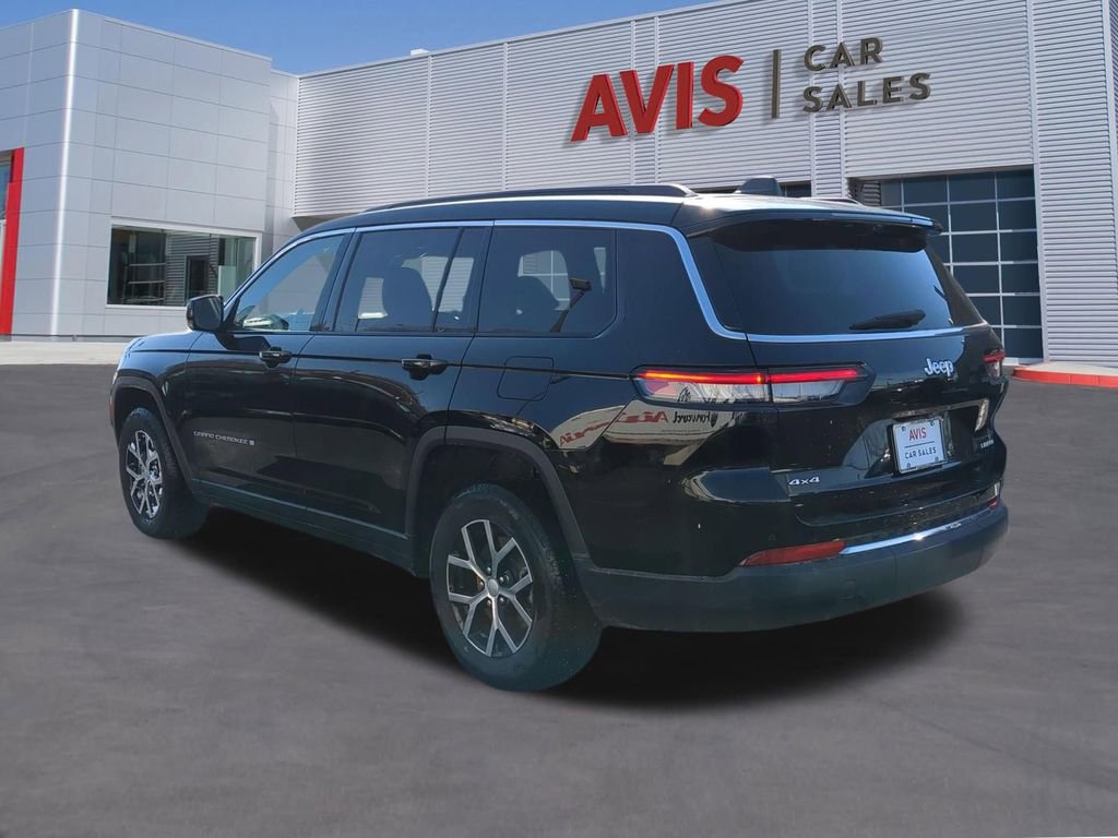 Used 2024 Jeep Grand Cherokee L Limited w/ Luxury Tech Group II image 9
