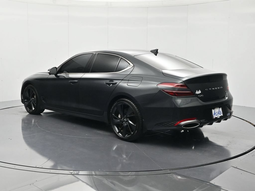 Used 2022 Genesis G70 3.3T RWD image 7