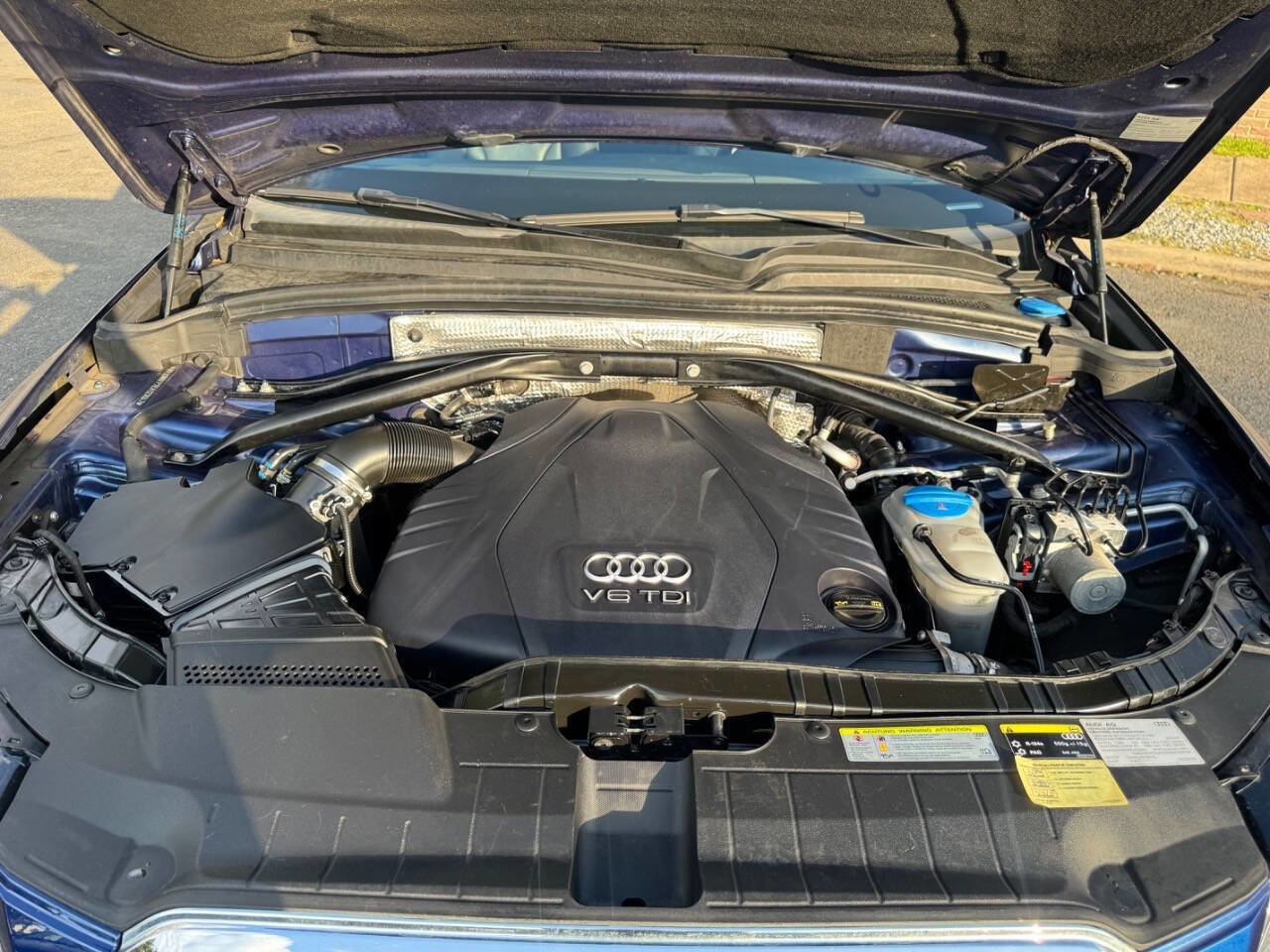 Used 2014 Audi Q5 TDI Premium Plus AWD/4WD image 25