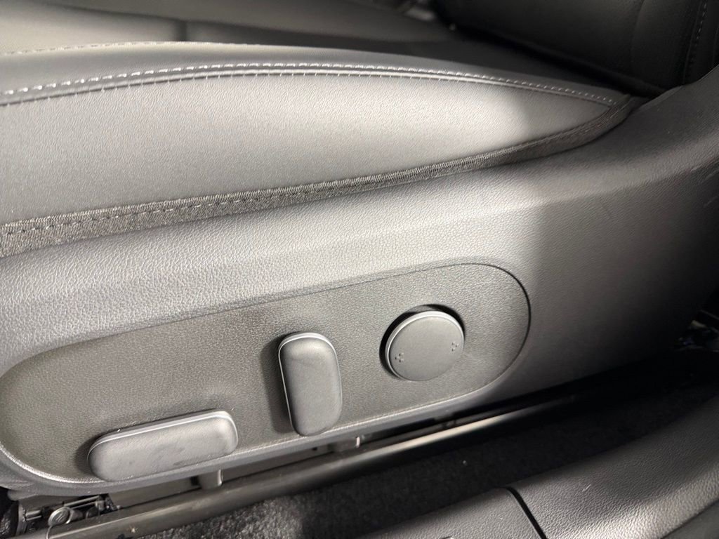 Used 2025 Hyundai Ioniq 6 SEL image 23