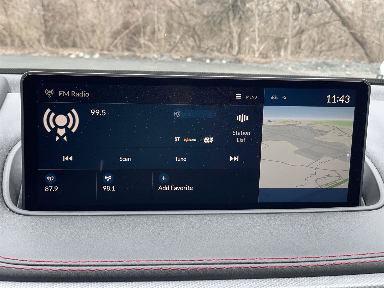 Used 2023 Acura MDX A-Spec image 17