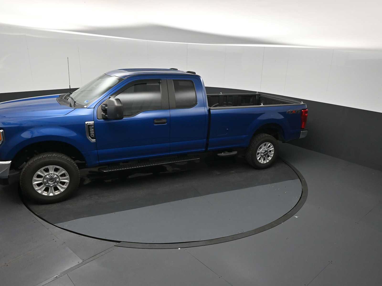 Certified 2022 Ford F250 XL w/ STX Appearance Package AWD/4WD image 41
