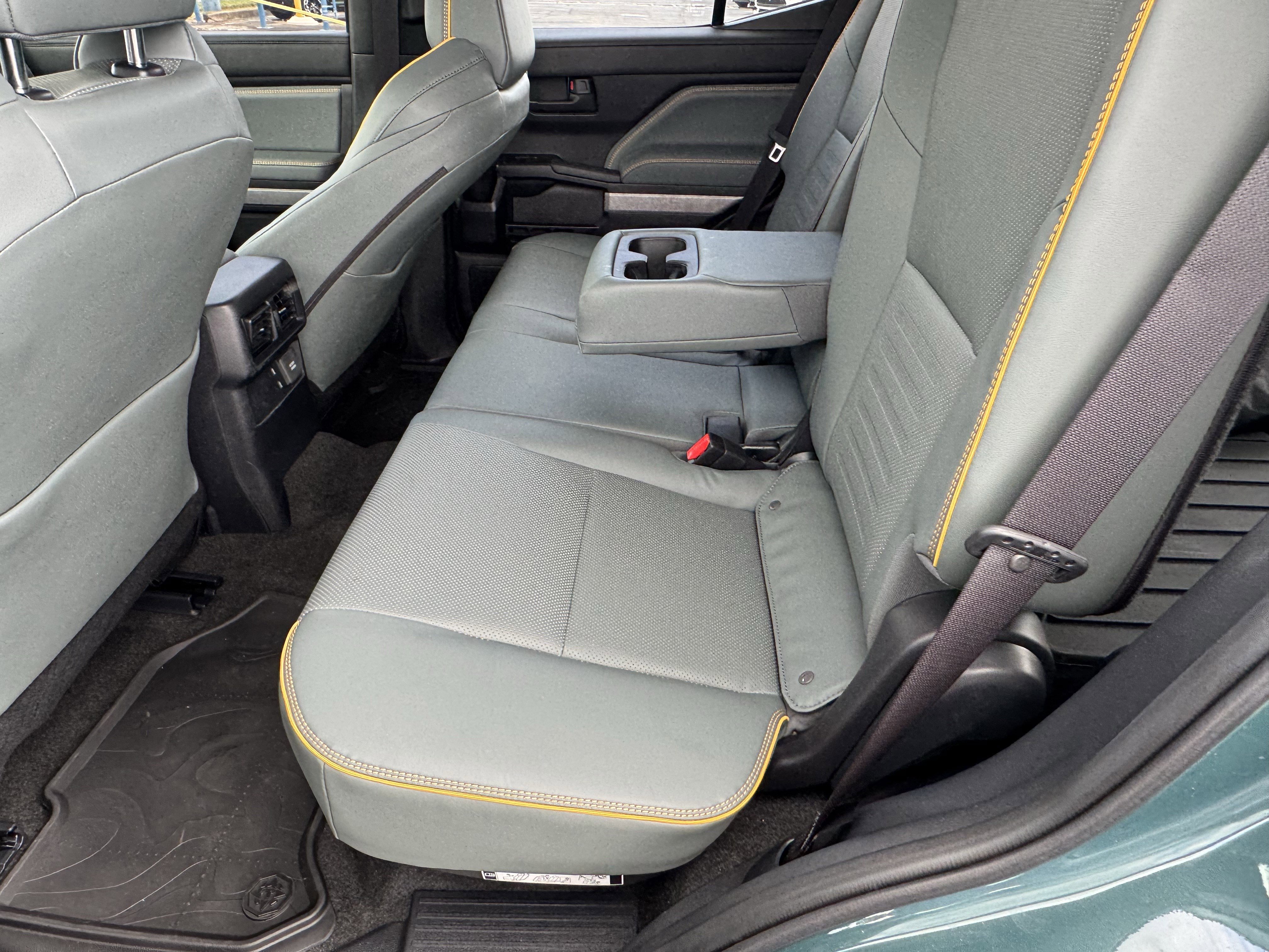 Used 2025 Toyota 4Runner Trailhunter image 11