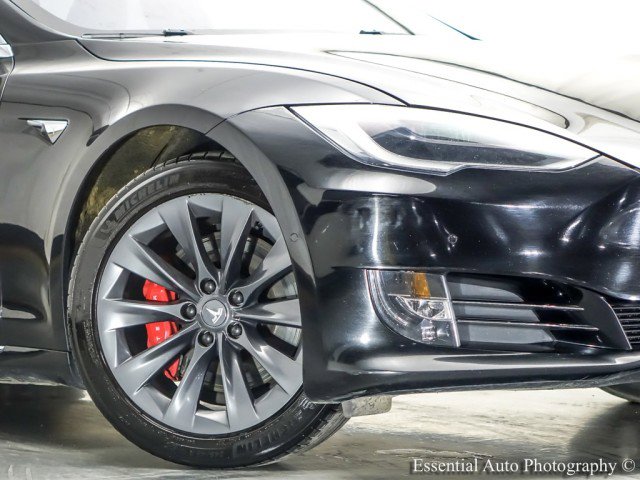 Used 2020 Tesla Model S Performance image 3