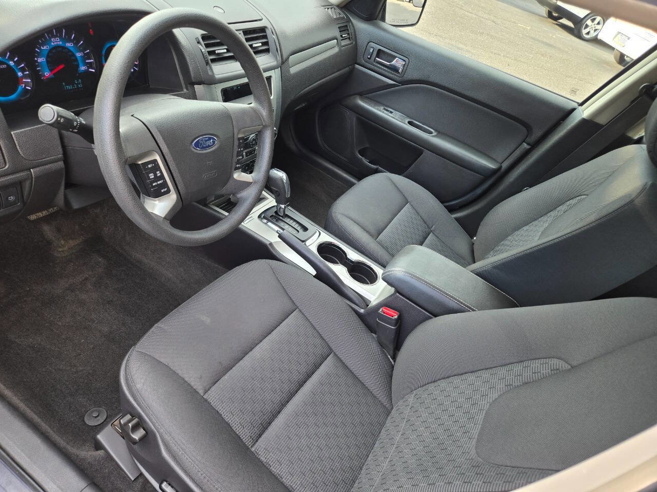 Used 2011 Ford Fusion SE w/ 202A Rapid Spec Order Code image 13