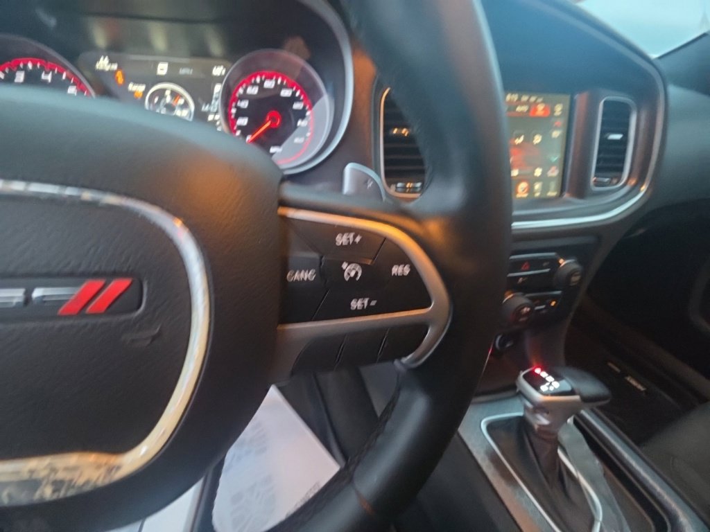 Used 2016 Dodge Charger R/T RWD image 18