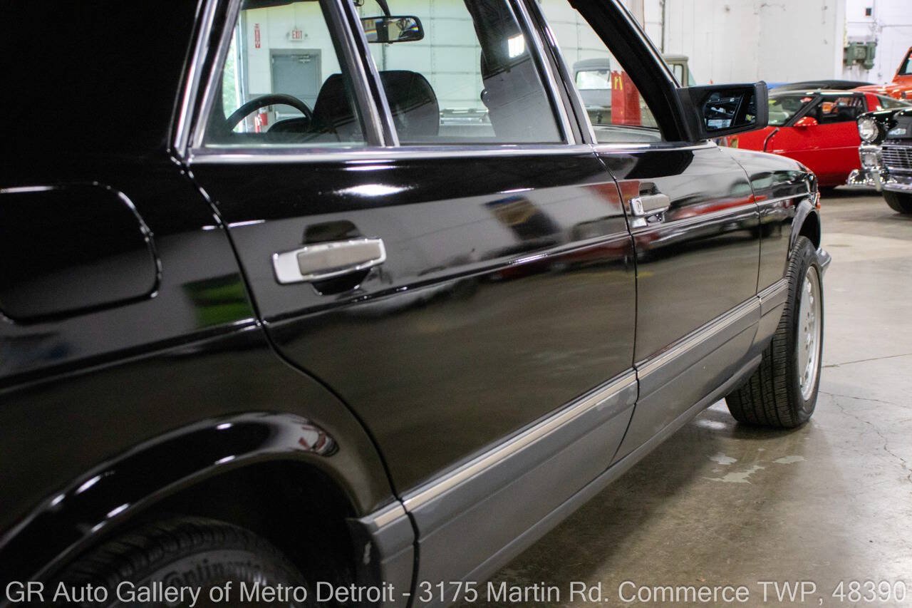 Used 1991 Mercedes-Benz 560 SEL image 23