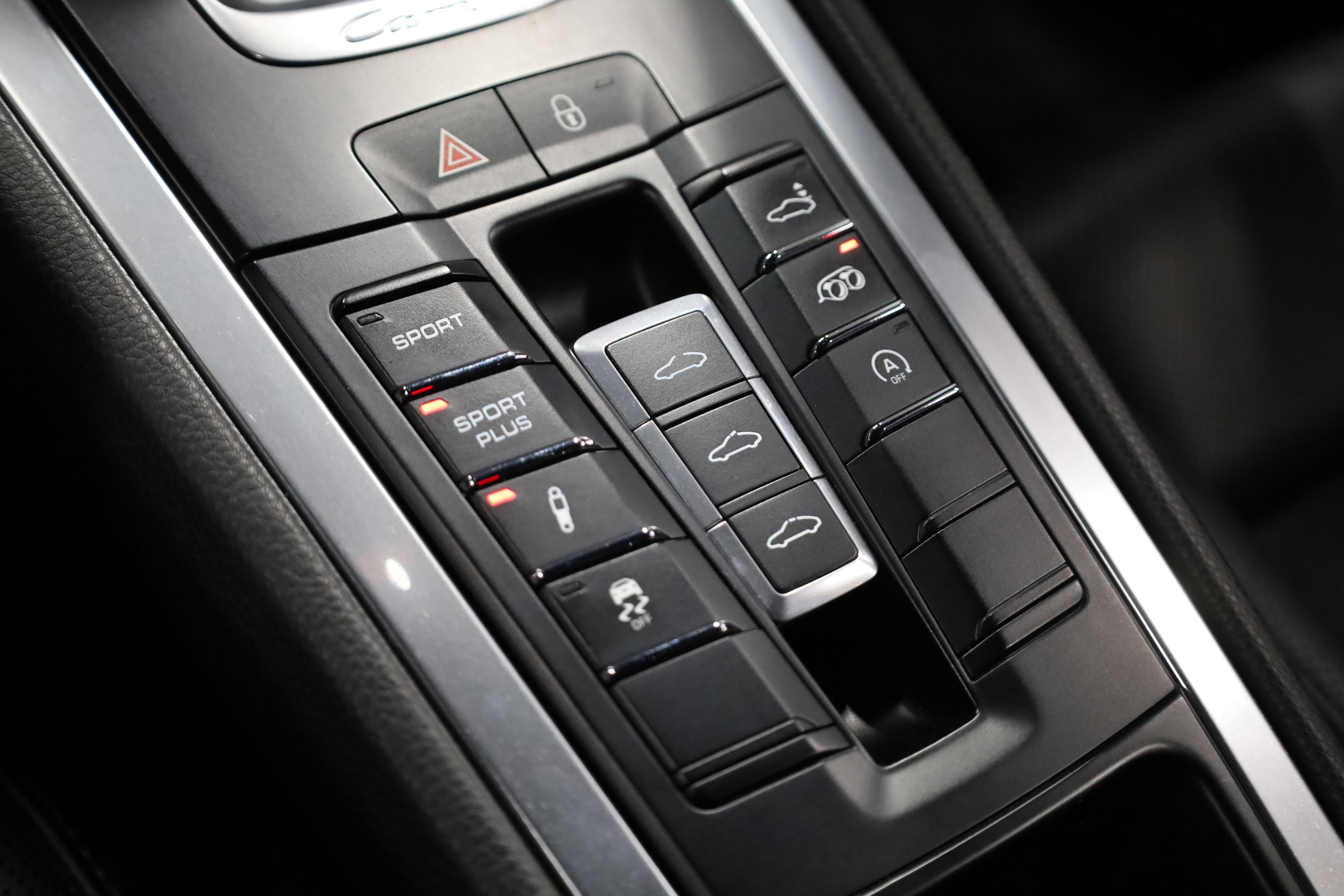 Used 2013 Porsche 911 Carrera 4S image 30