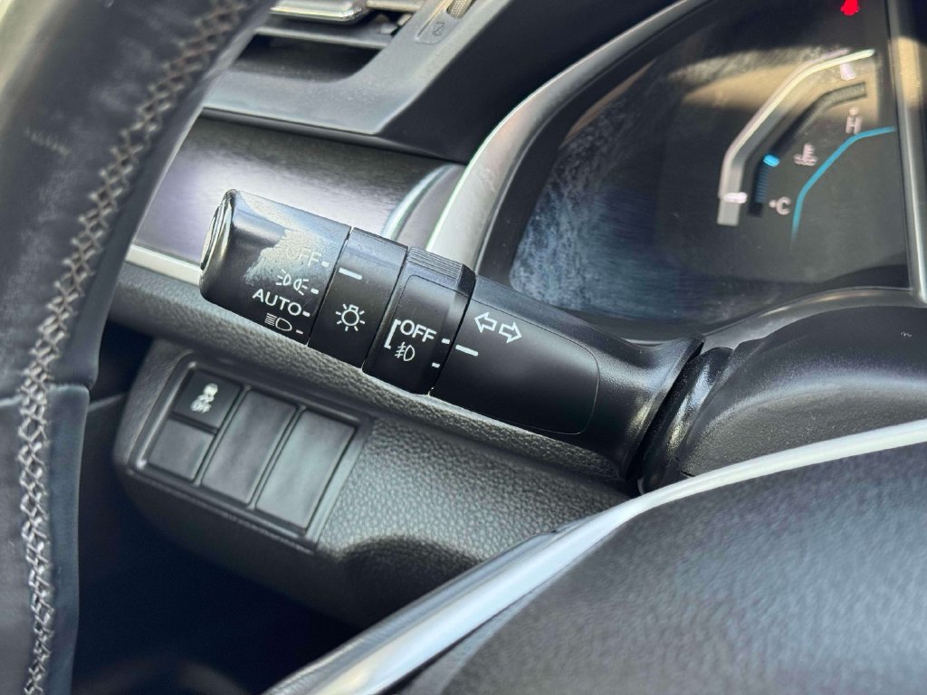 Used 2018 Honda Civic EX-T image 23