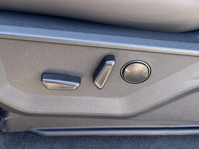 New 2026 Ford F150 Lariat w/ Equipment Group 501A Mid image 23