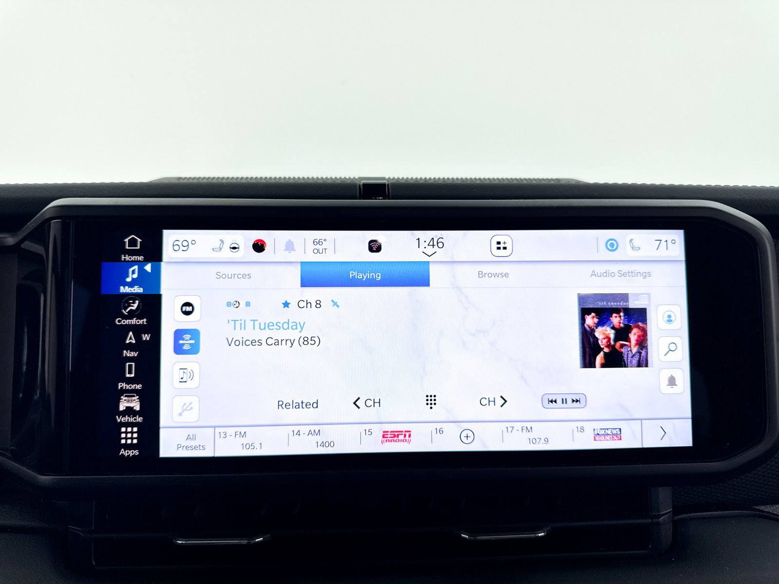 Used 2024 Jeep Wrangler Unlimited Rubicon 4xe w/ Capability Package image 21