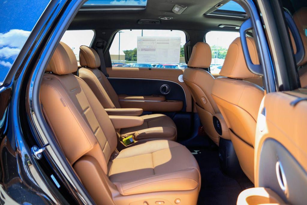 New 2026 Hyundai Palisade Calligraphy FWD image 10