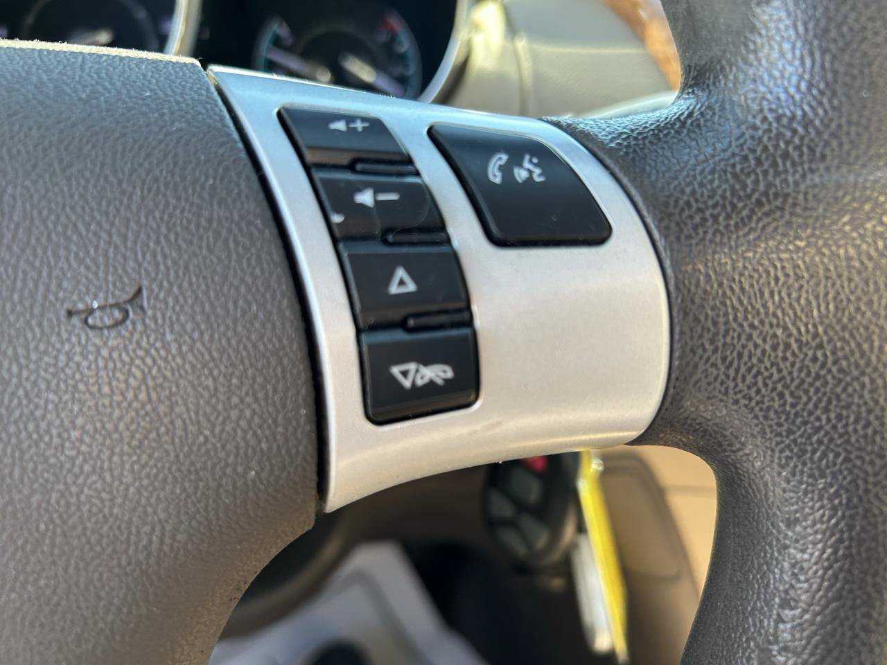 Used 2011 Chevrolet Malibu LT w/ Power Convenience Package FWD image 19
