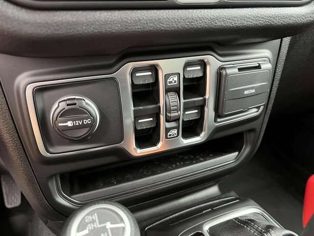 New 2025 Jeep Gladiator Sport AWD/4WD image 22