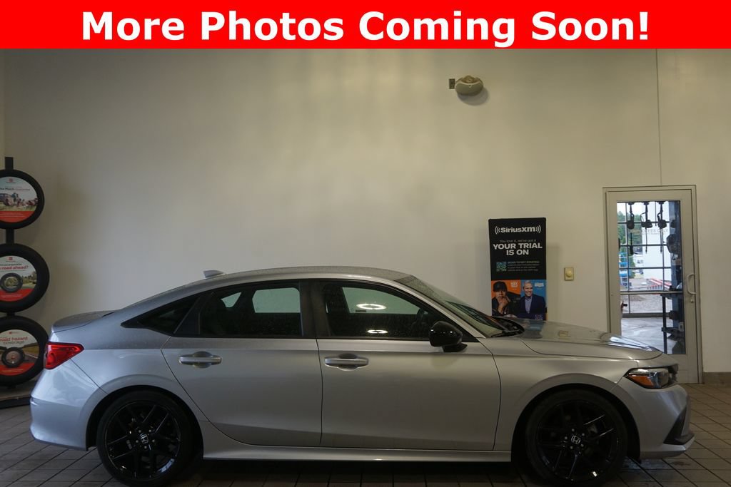 Used 2024 Honda Civic Sport image 2
