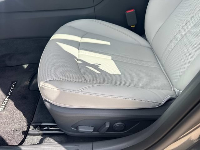 New 2026 Hyundai Sonata Limited FWD image 20
