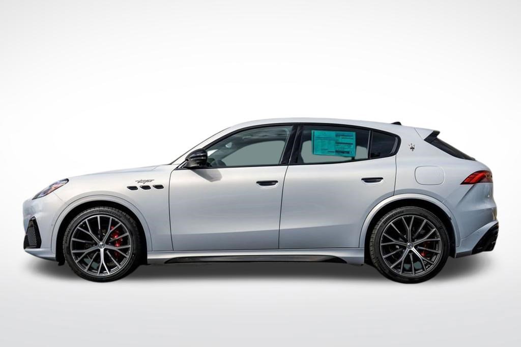 New 2026 Maserati Grecale Trofeo image 2