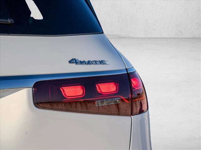 Used 2025 Mercedes-Benz GLS 450 4MATIC image 8